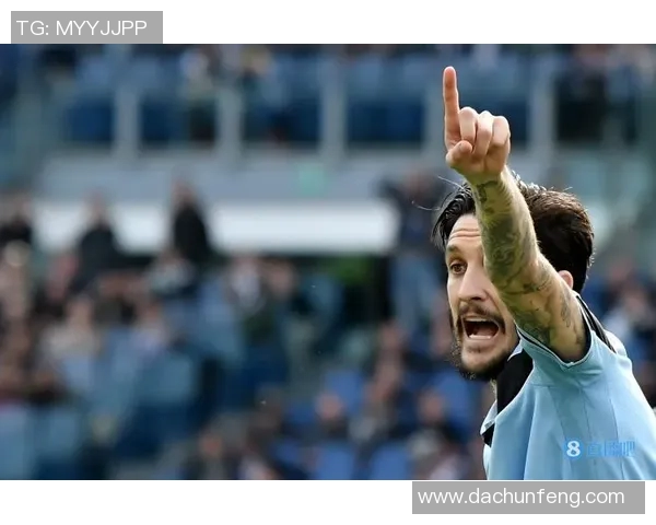 尤文图斯冬季转会窗口最新动态分析与潜在引援目标探讨 尤文图斯冬季转会窗口最新动态分析与潜在引援目标探讨