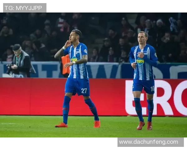 德甲领头羊拜仁慕尼黑迎战柏林赫塔,新挑战将决定谁更强劲 德甲领头羊拜仁慕尼黑迎战柏林赫塔,新挑战将决定谁更强劲