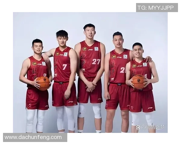 广东宏远将在新赛季首战迎战北京队，究竟是夺冠之路还是衰败之势？