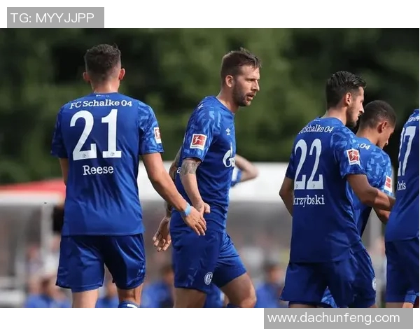 沙尔克04客场憾负，遭遇破局之痛